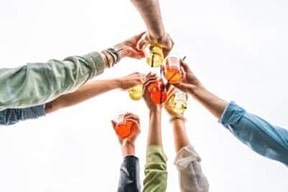 تأثیر سیگار و الکل بر ایمپلنت چگونه از طریق بافت مخاطی و لثه خود را نشان می دهد؟